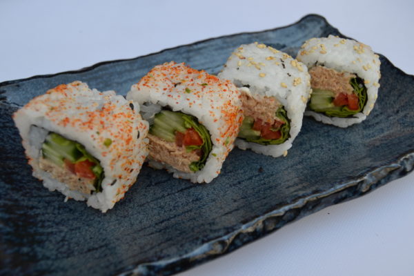 32b. Hot Tuna Salat Roll